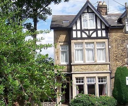 Spring Lodge Harrogate Extérieur photo