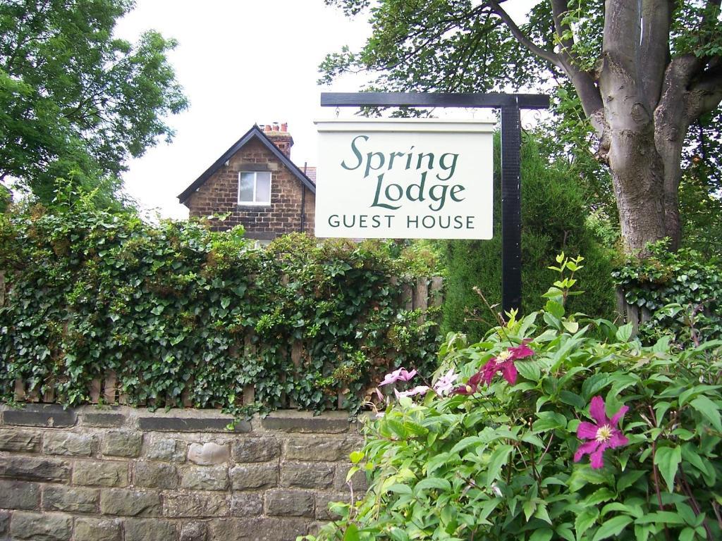 Spring Lodge Harrogate Extérieur photo
